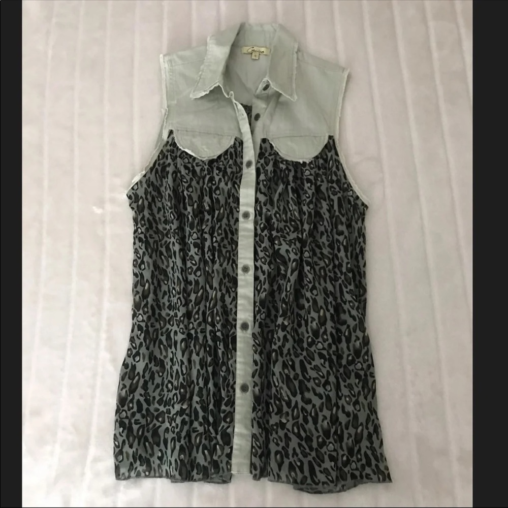 Cecico Button Leopard Sleeveless Top S